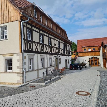 Familien- Und Apartmenthotel Lerchenberghof Walddorf  Zewnętrze zdjęcie